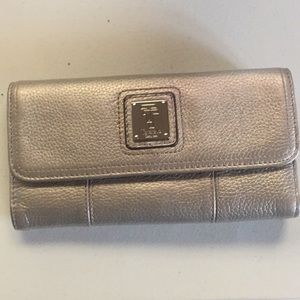 Silver leather wallet
